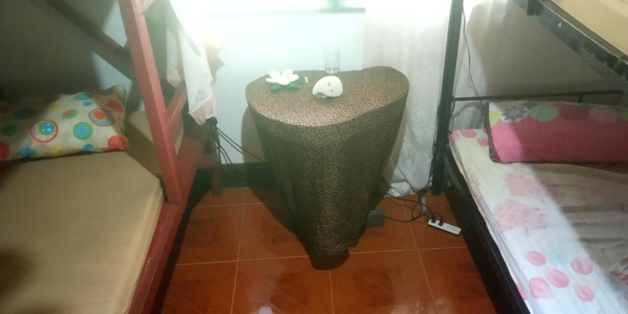 Hub Backpackers Hangout Coron Exterior photo